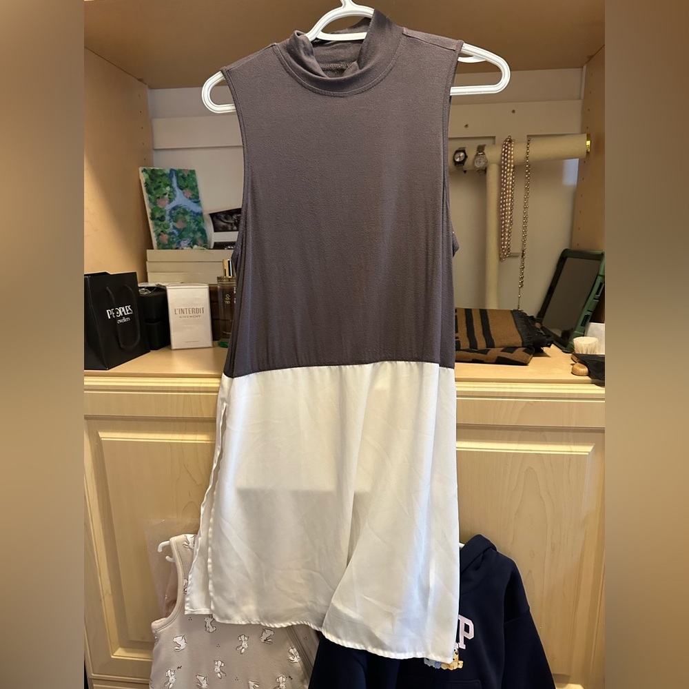 Size small